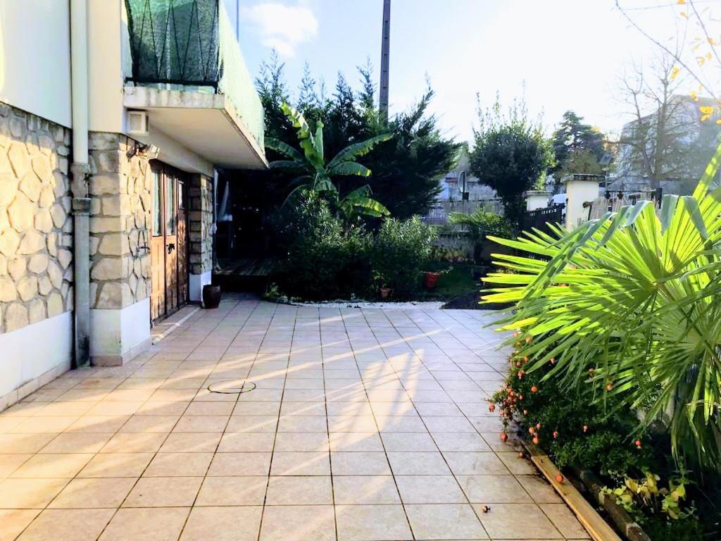 Agreable Maison En Centre Ville Noisy-le-Grand Zewnętrze zdjęcie